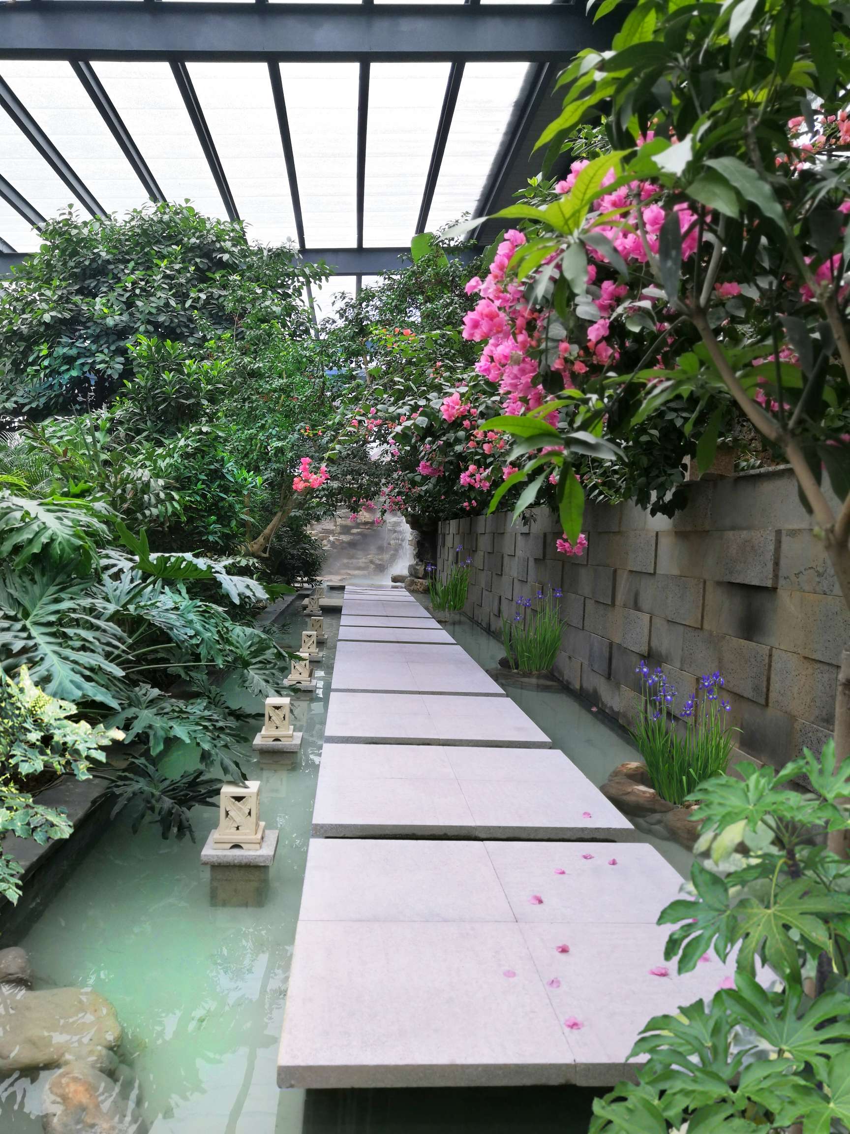 {gallery: 'gal1', smallimage: '/upload/image/202311/655720af78573.jpg',largeimage: '/upload/image/202311/655720af78573.jpg'}