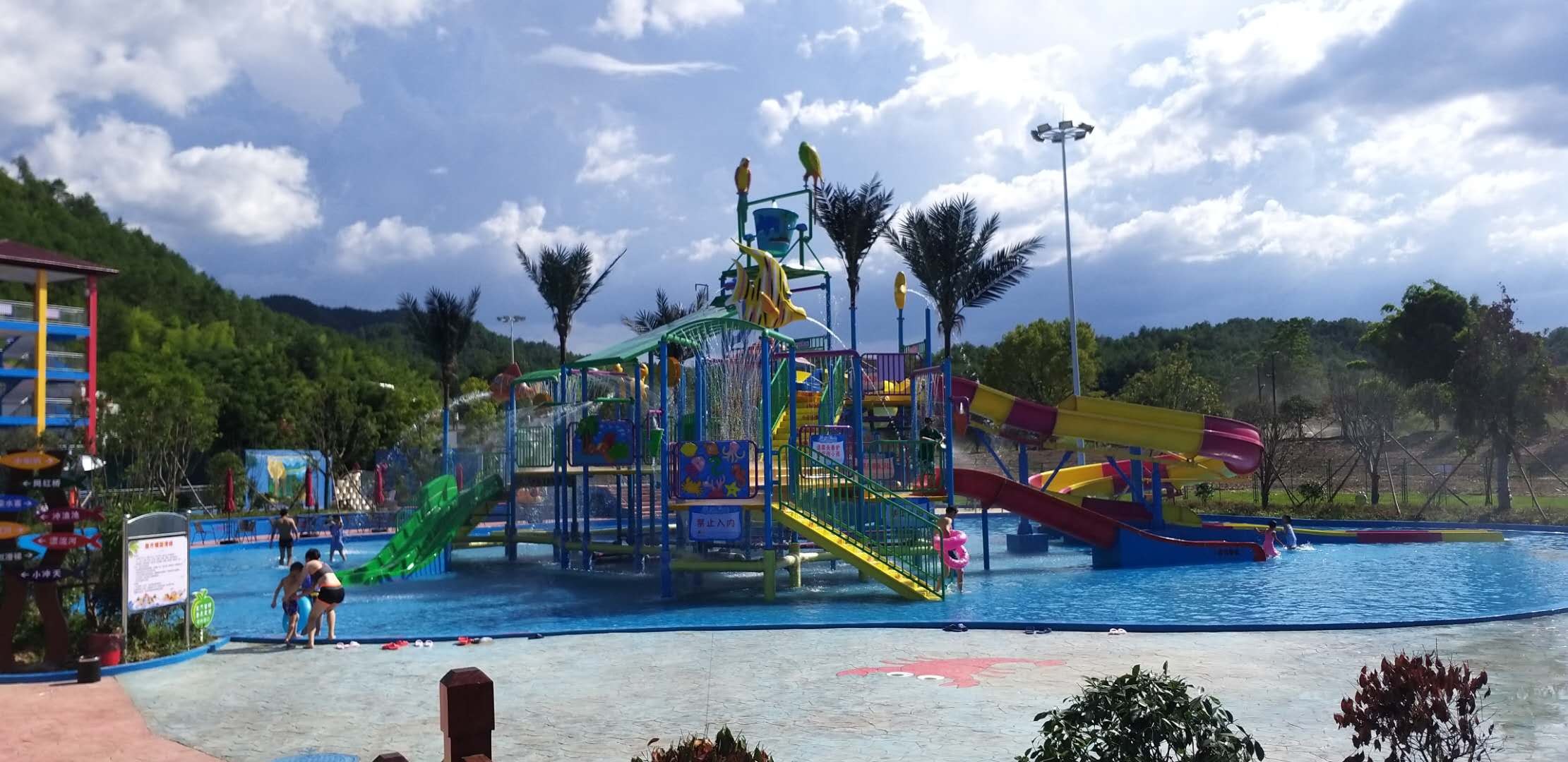 {gallery: 'gal1', smallimage: '/upload/image/202311/6557246b9a660.jpg',largeimage: '/upload/image/202311/6557246b9a660.jpg'}