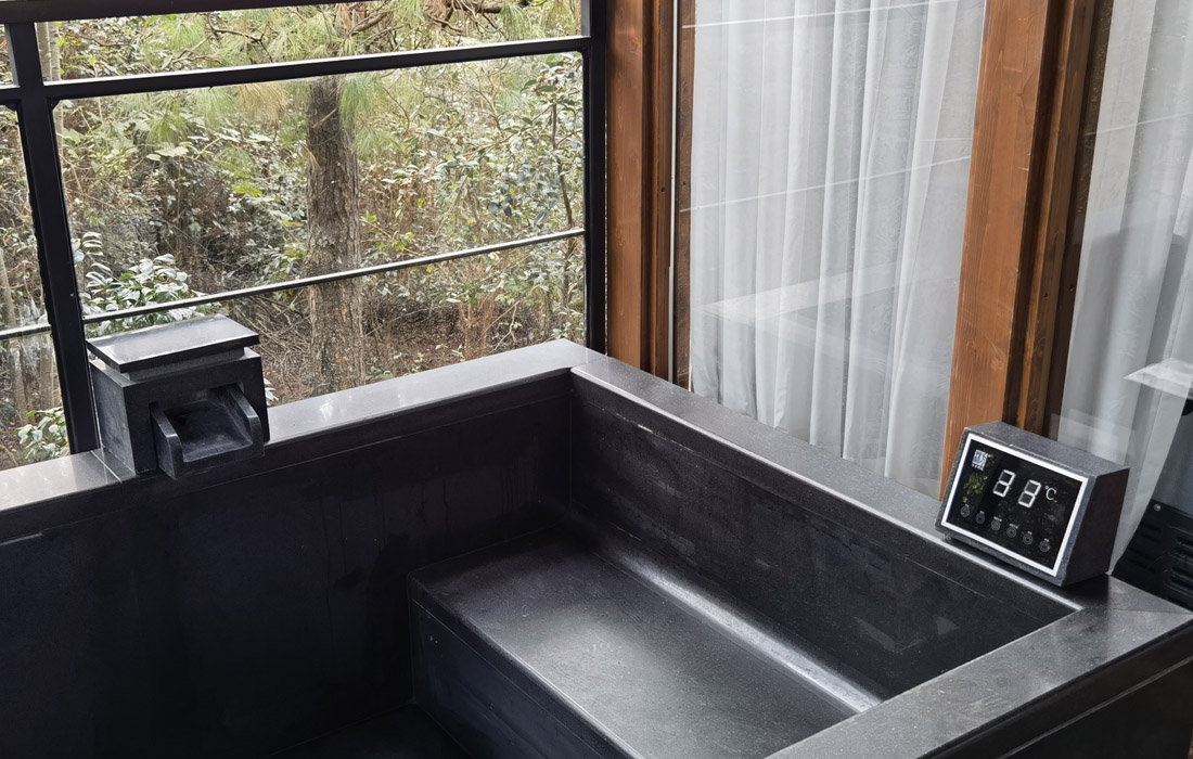 {gallery: 'gal1', smallimage: '/upload/image/202312/658beeb017460.jpg',largeimage: '/upload/image/202312/658beeb017460.jpg'}